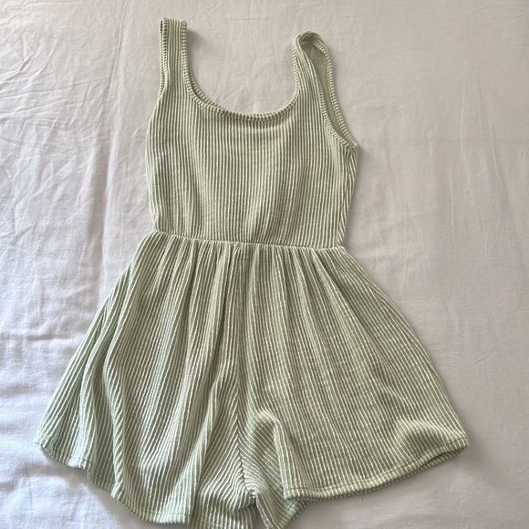 Romper - Picture 3 of 3